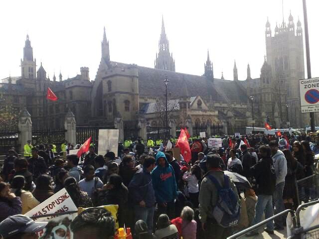 Westminster%20Parliament%20protest%2020042009%20(1).jpg