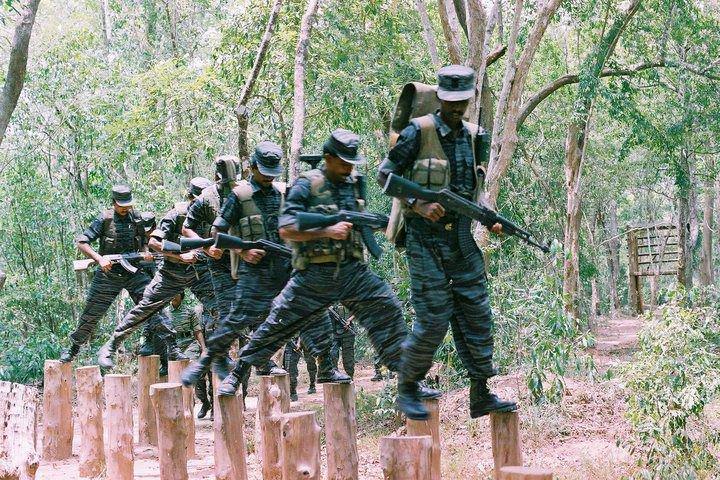 from the movi - puyal pukuntha puukkal.jpg