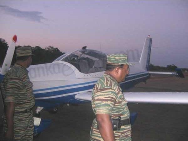 2112LTTE_1st_Fly2.jpg.65d9f16486fd6b383692baea66ebda29 (2).jpg