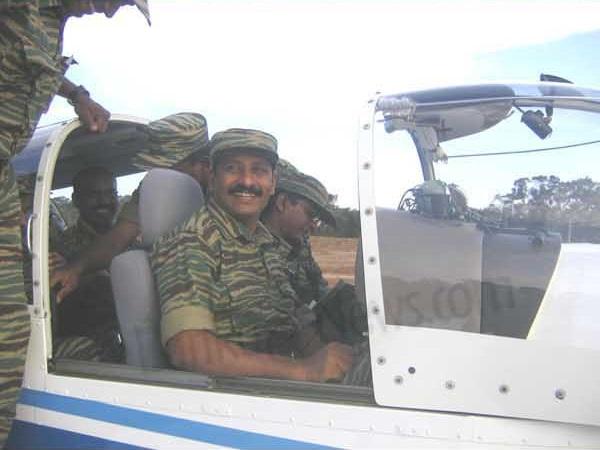 2112LTTE_1st_Fly2.jpg.65d9f16486fd6b383692baea66ebda29 - Copy.jpg