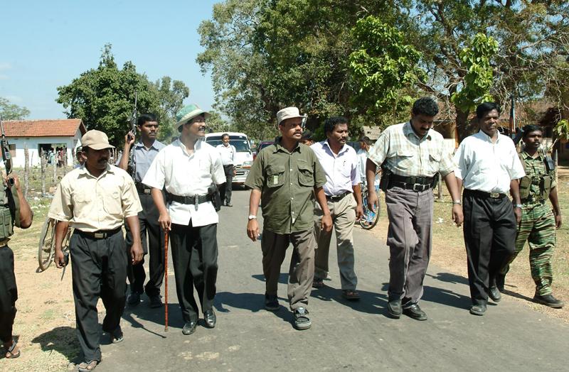 Balraj with Sornam and Thamilchelvan in Vaakarai in 2005.jpg