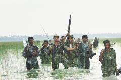 Balraj landing with his troops in Kudaarappu for Iththaavil fighting.jpg