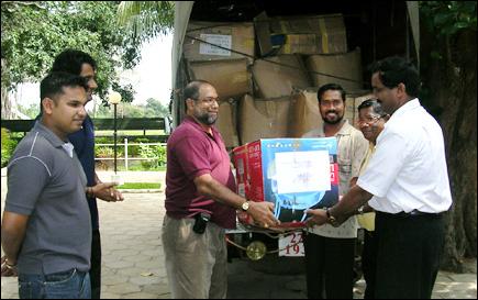 Former Captain of Sri Lanka naval ship Sagarawardene, Captain Ajith Boyagoda, brought relief supplies on behalf of the President of Ceylinco Corporation Dr.Lalith Kotalawela to Kilinochchi Wednesday, sources in Kilinochchi said..jpg