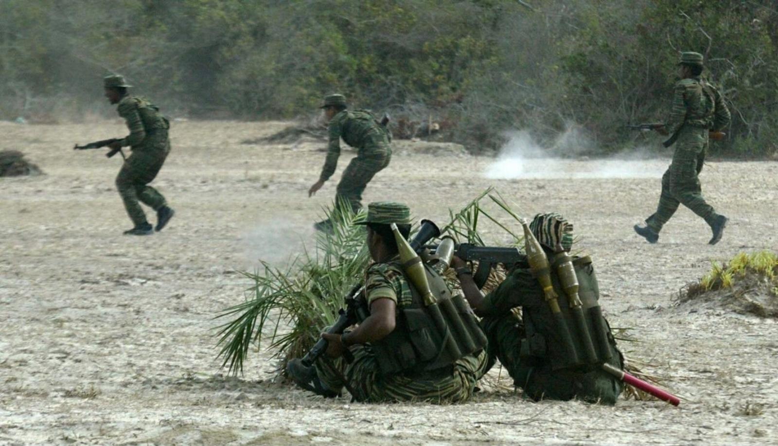 Poonakari Regiment's cadres in a battle training on july 13, 2007.jpg