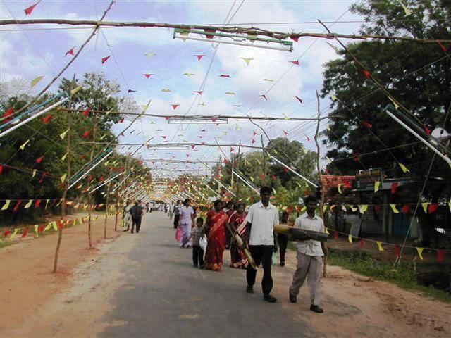 Relatives arrive at the graveyard to pay their tribute to the loved ones.jpg