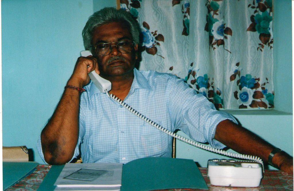 puthuvai-ratnathurai-2 (1).jpg