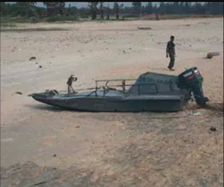 large.main-qimg-5afce9e822f1ed1d74dd7350