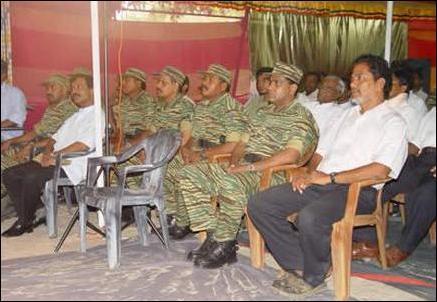pirapaharan-opens-tamil-eelam-police.jpg