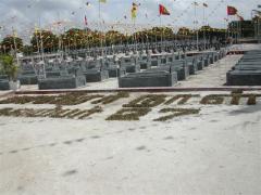 Kanagapuram Martyr's graveyard in Kilinochchi 4.jpg