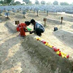 thaandiyadi 2001.jpg