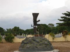Kanagapuram Martyr's graveyard in Kilinochchi767.jpg