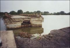 tsunami_vakarai_03 panchangkeeny bridge.jpg