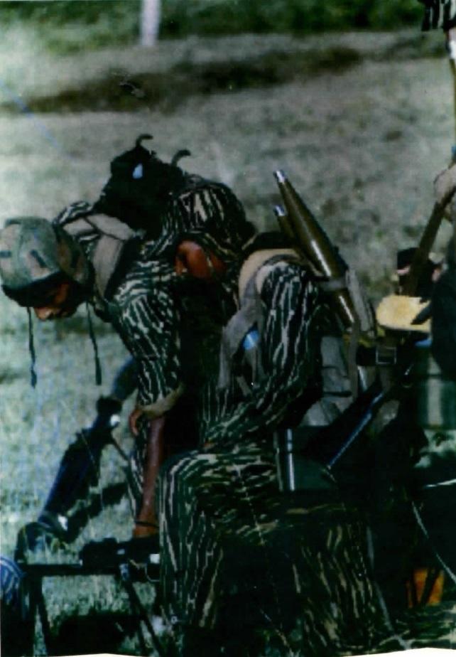 In jeyasikkuruy, RPG commondos.jpg