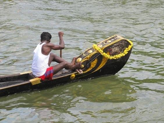 வைப்பு (வெப்பு) வள்ளம்.jpg