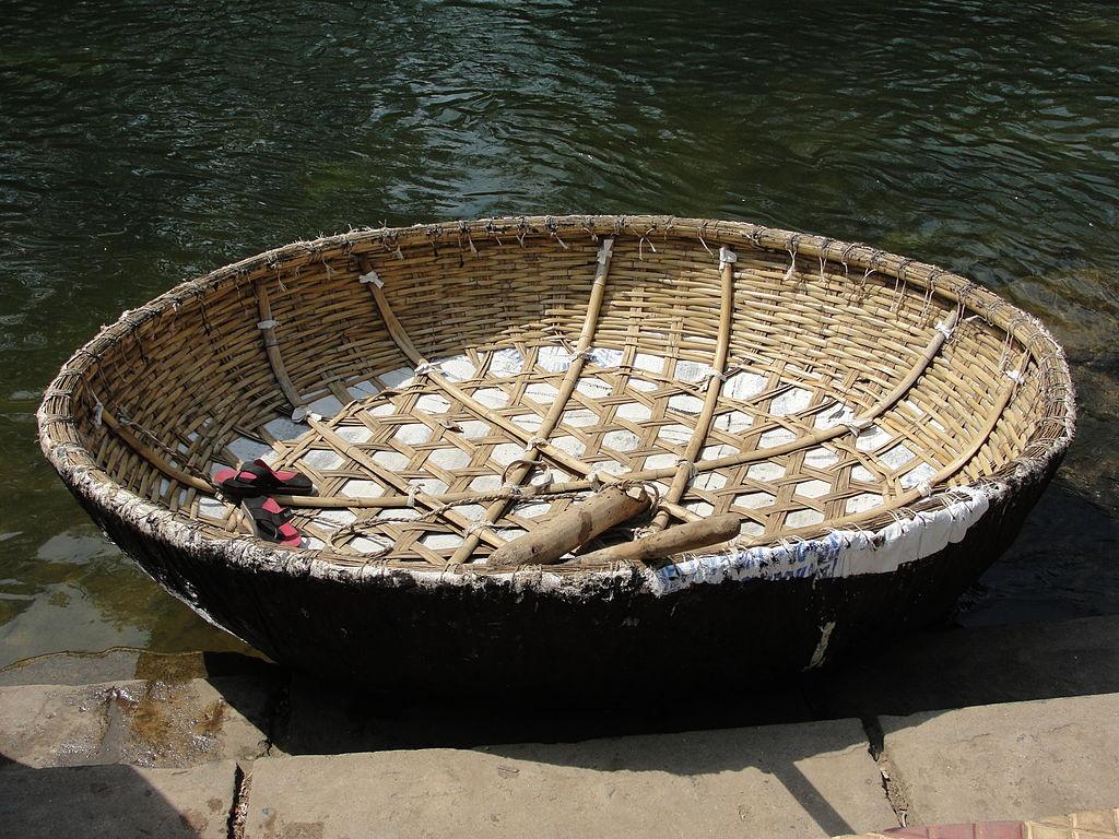 பரிசல் - பரிசில் - கோல்வள்ளம் - வட்டிகை - கைப்பரிசு - வல்லம் சட்டி.jpg