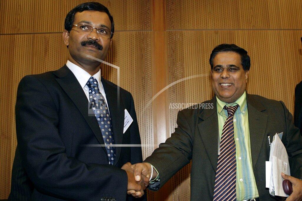 Oct. 29, 2006gen.jpg