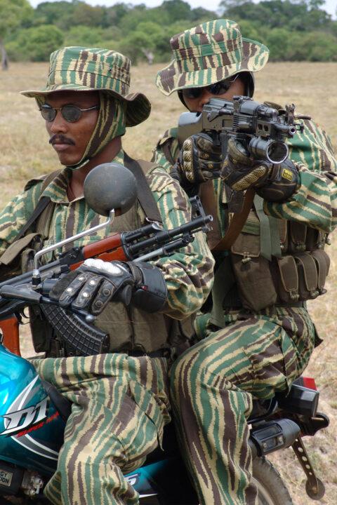 சிறப்பு உந்துருளி படையணி ltte special bike regiment 14.jpg