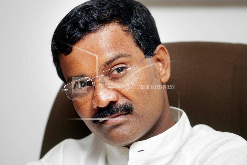 June 21, 2006 kili.jpg