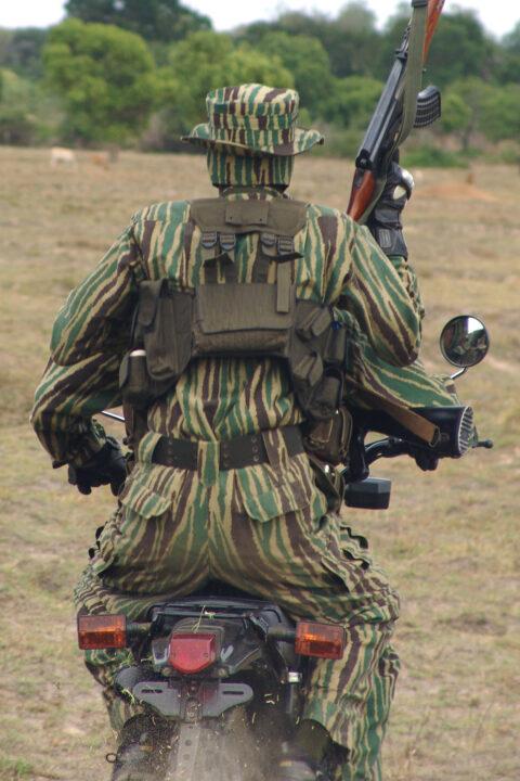 சிறப்பு உந்துருளி படையணி ltte special bike regiment 11.jpg