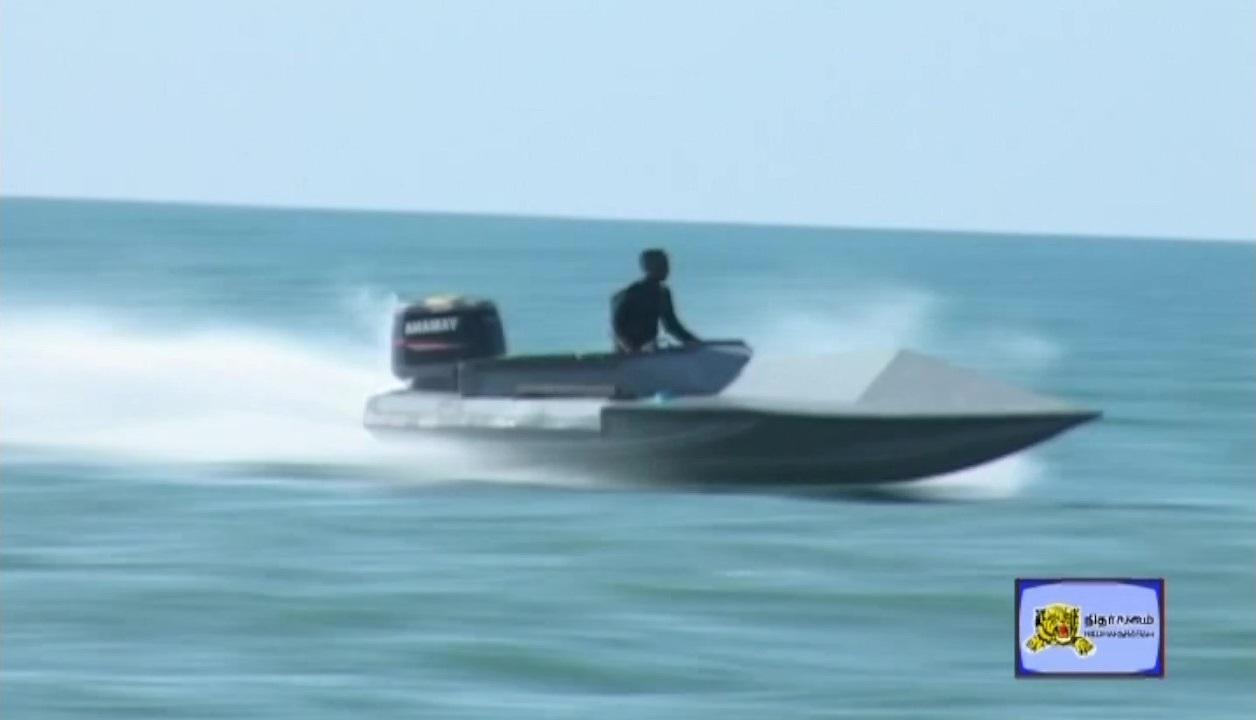 Idiyan class boat of Sea Black Tigers  7.jpg