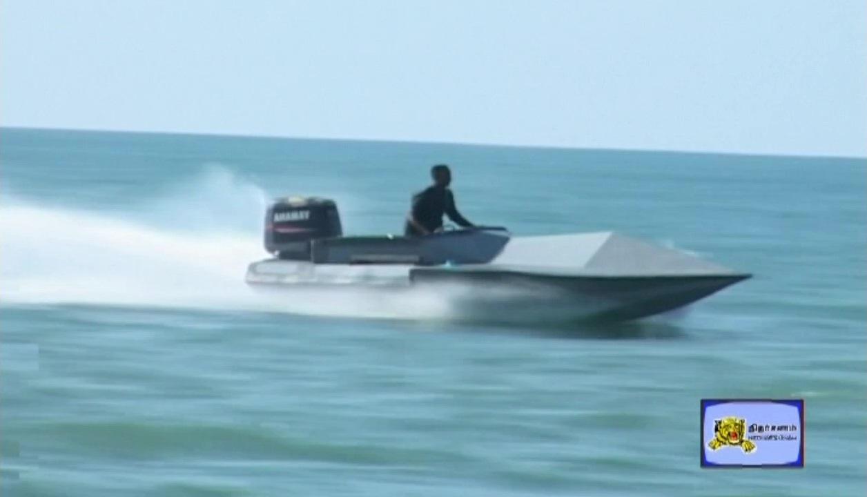 Idiyan class boat of Sea Black Tigers  0.jpg