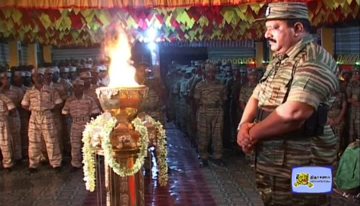 வான்புலிகள் - Air Tigers - Tamileelam Air Force cadres on Nov. 27.jpg