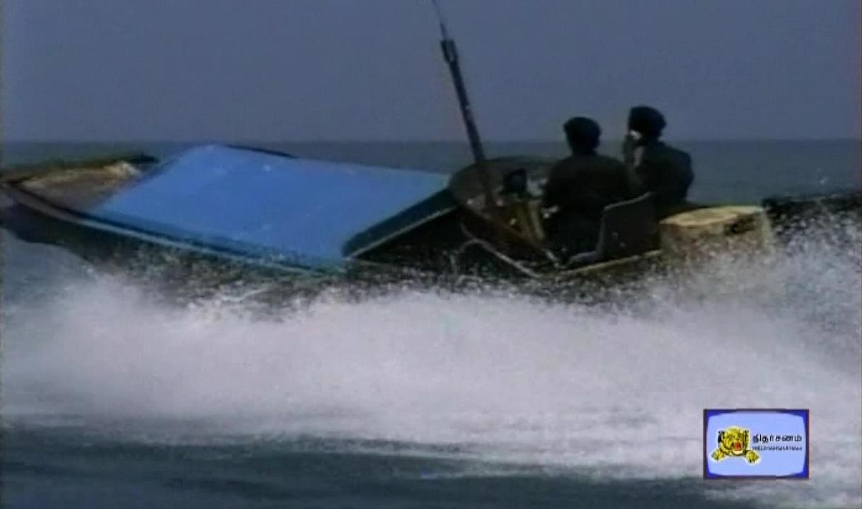 LTTE female Sea Black Tigers.jpg