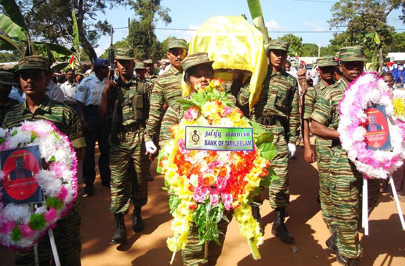 jospara_kili_28_12_05_05 The prcession towards Kilinochchi cultural centre.jpg