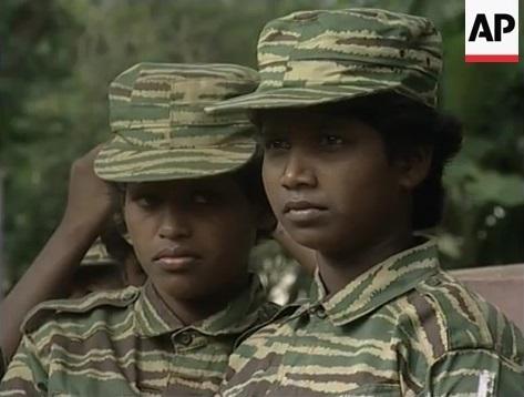 2002 tamil women march past wqrqw.jpg