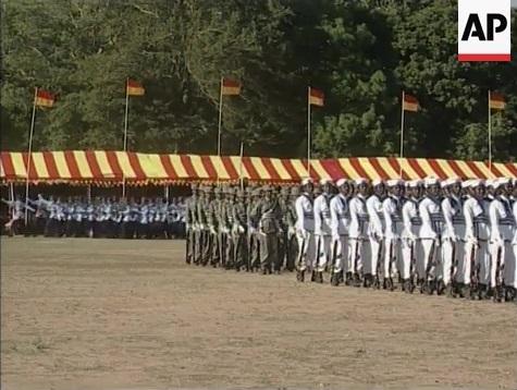 2002 tamil women march past 4.jpg