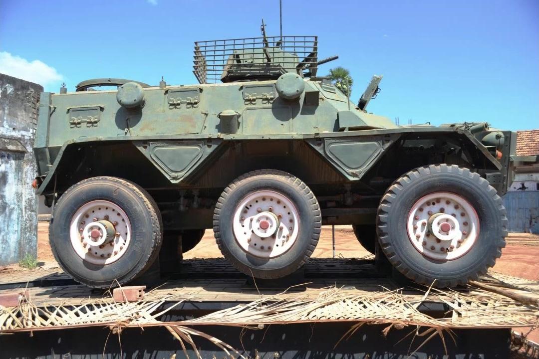 சண்டை ஊர்தி 603 அல்விசு சராசென் 2.jpg