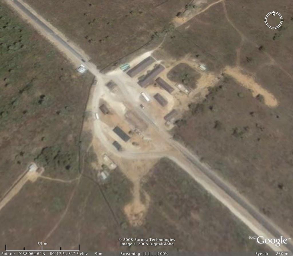 Muhamalai Entry-Exit point LTTE controlled side.jpg