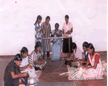 Palmarah weaving1.gif