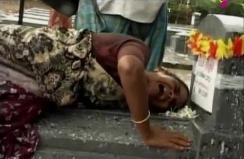 தமிழீழ மாவீரர் துயிலுமில்லம் - Tamil Eelam Maaveerar Thuyilumillam (9).jpg