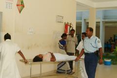 12 wounded civilians were taken to Ki'linochchi 22-2-2008.jpg
