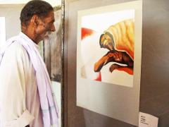 முதல் பெண் மாவீரர் 2 ஆம் லெப்டினன்ட் மாலதியின் தந்தை ஓவியக் காட்சியிலும் 4.jpg