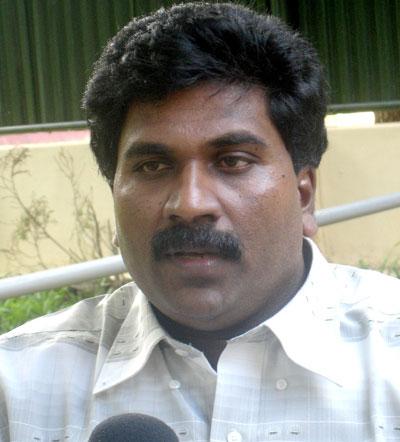 09_11_06_elilan_02 S. Elilan, Trincomalee Political Head of the LTTE.jpg