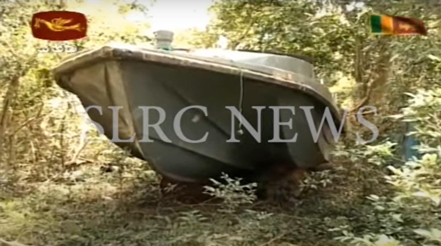 large.lttecatamaranhullboat.jpg.f2f4da61