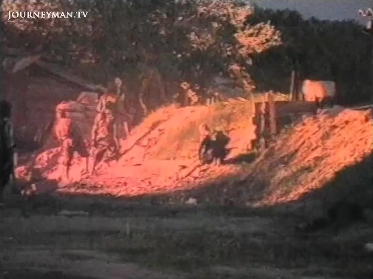 large.paranthanartillerybaseattack2.jpg.