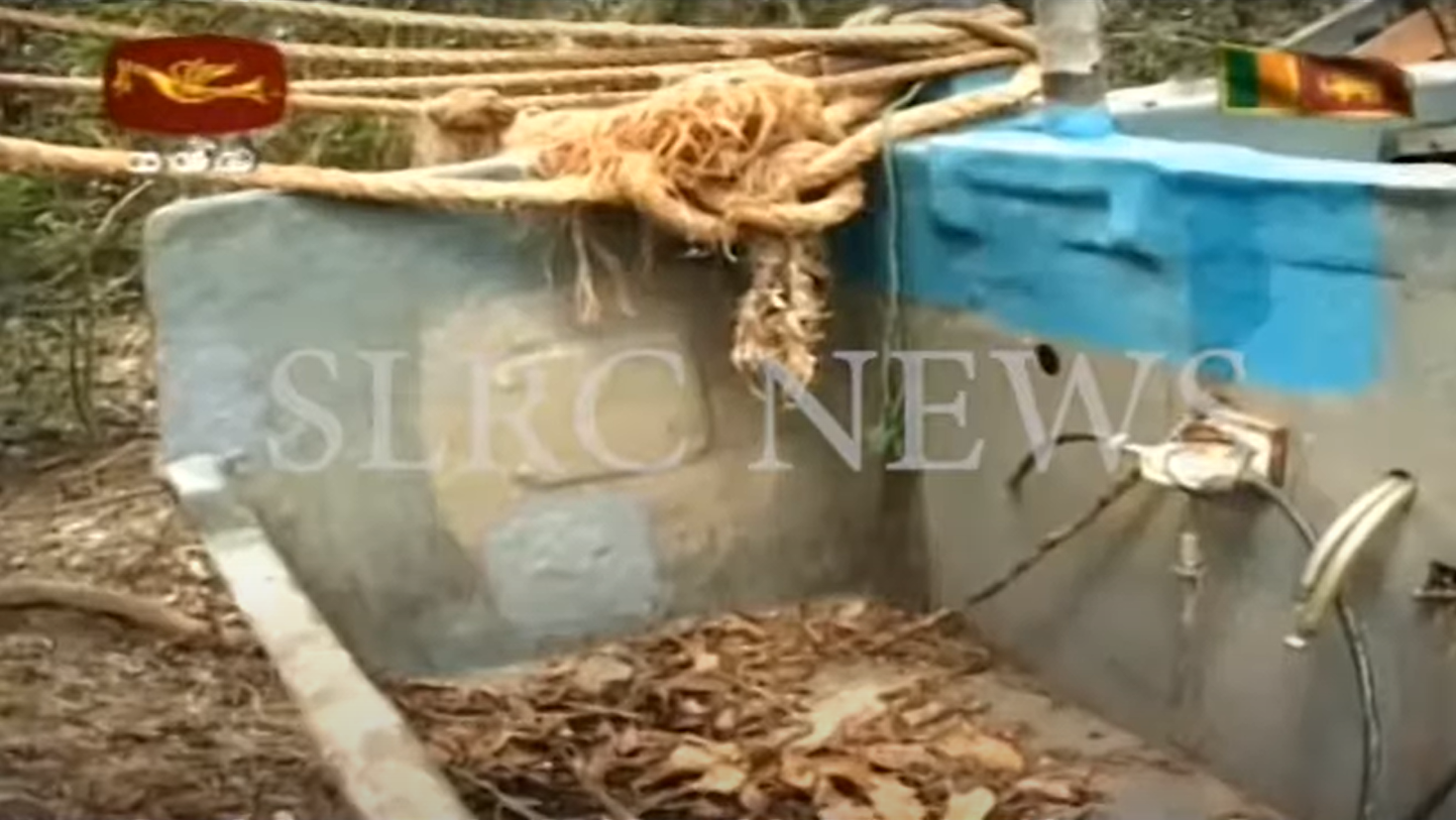 large.rearofthisboat.png.03fb35457259e78