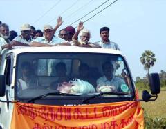 Thampalakam-TNA lead candidate Mr.Sampanthan and other candidates in the procession.jpg