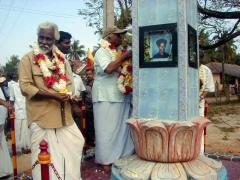 Mini Pongu Tamil -  Mr.Sampanthan paying homage to LTTE Maaveerar Black Tiger Captain Subash at the end of procession.jpg