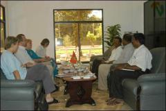 04_03_03_06 UNICEF, LTTE agree on action plan.jpg