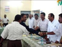 Mvc-547s mr basheer segu dawood minister LTTE, Muslim parley on key issue.jpg