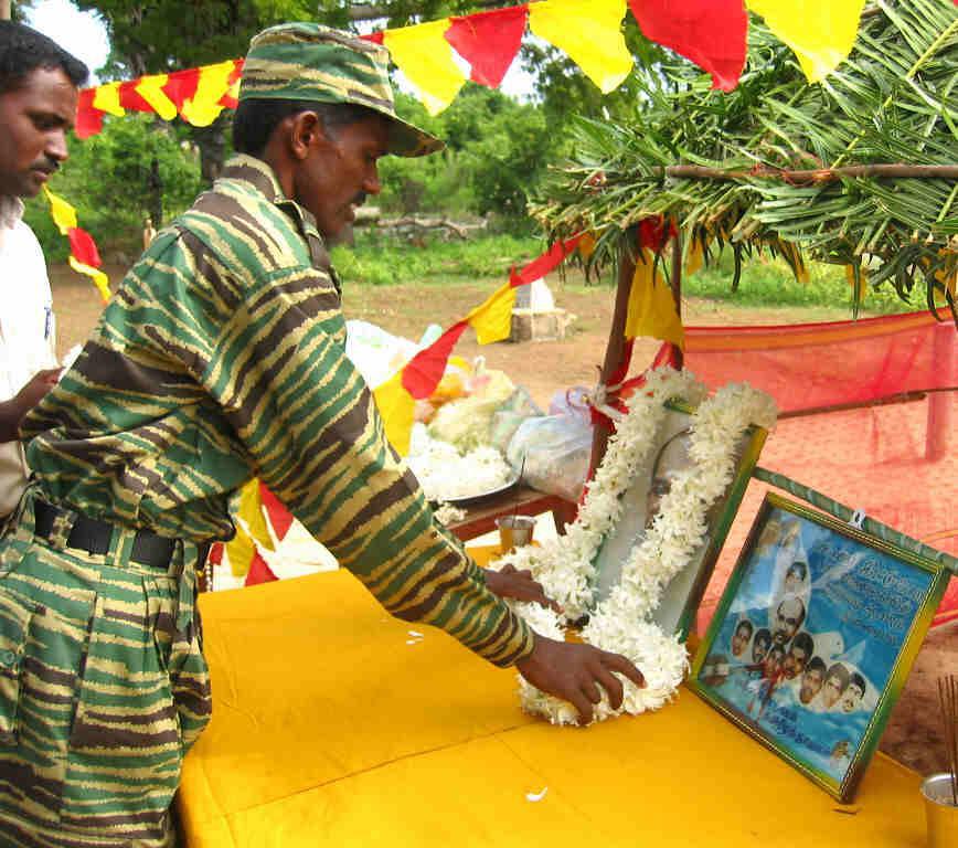 Aandan Kulam LTTE commander I.Markan.jpg
