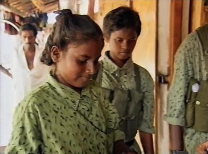 Liberation Tigers of Tamil Eelam's women soldiers in batticaloa 1996 (15).jpg