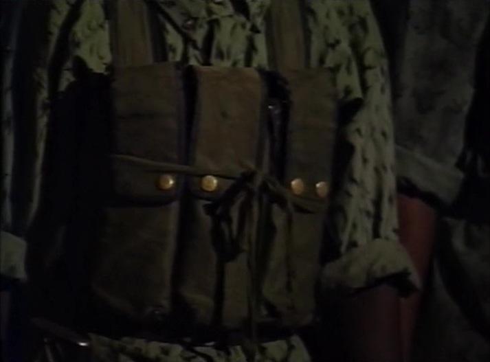 Liberation Tigers of Tamil Eelam's women soldiers in batticaloa 1996 (2).jpg