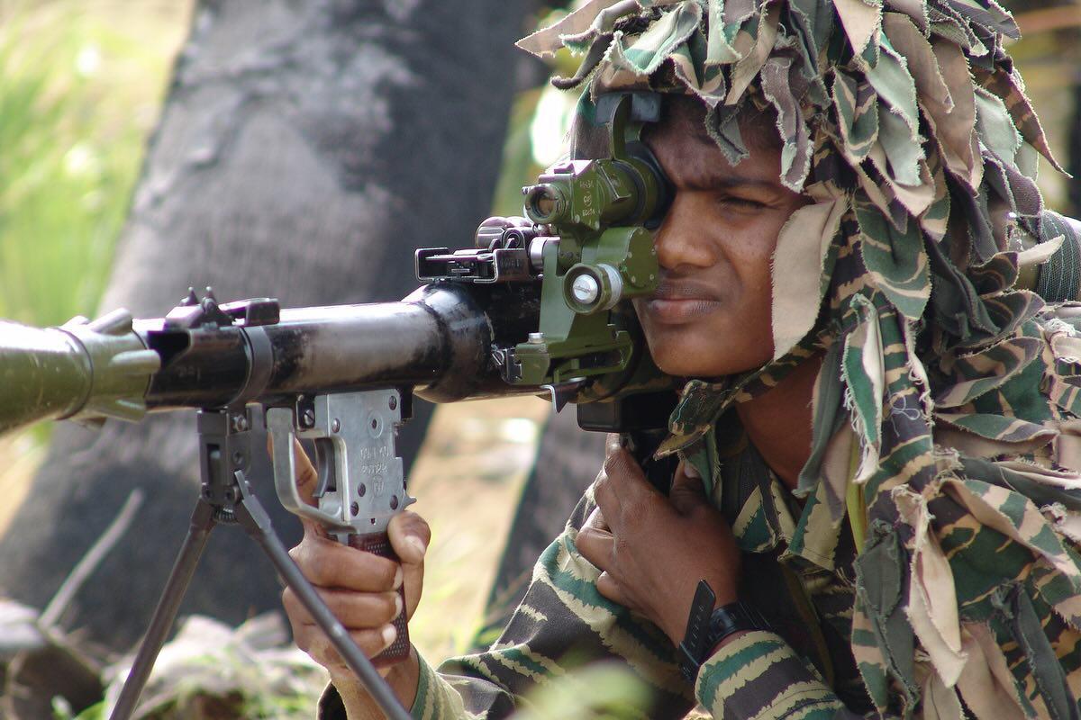 Tamil Eelam Women soldiers (5) - Sothiya Regiment RPG Unit.jpg