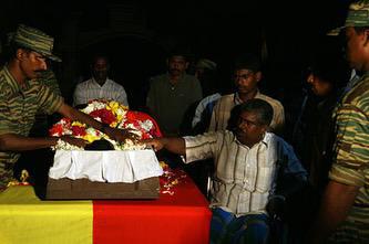 large.maaveerar(2).jpg.dac84d6fd448c74f7