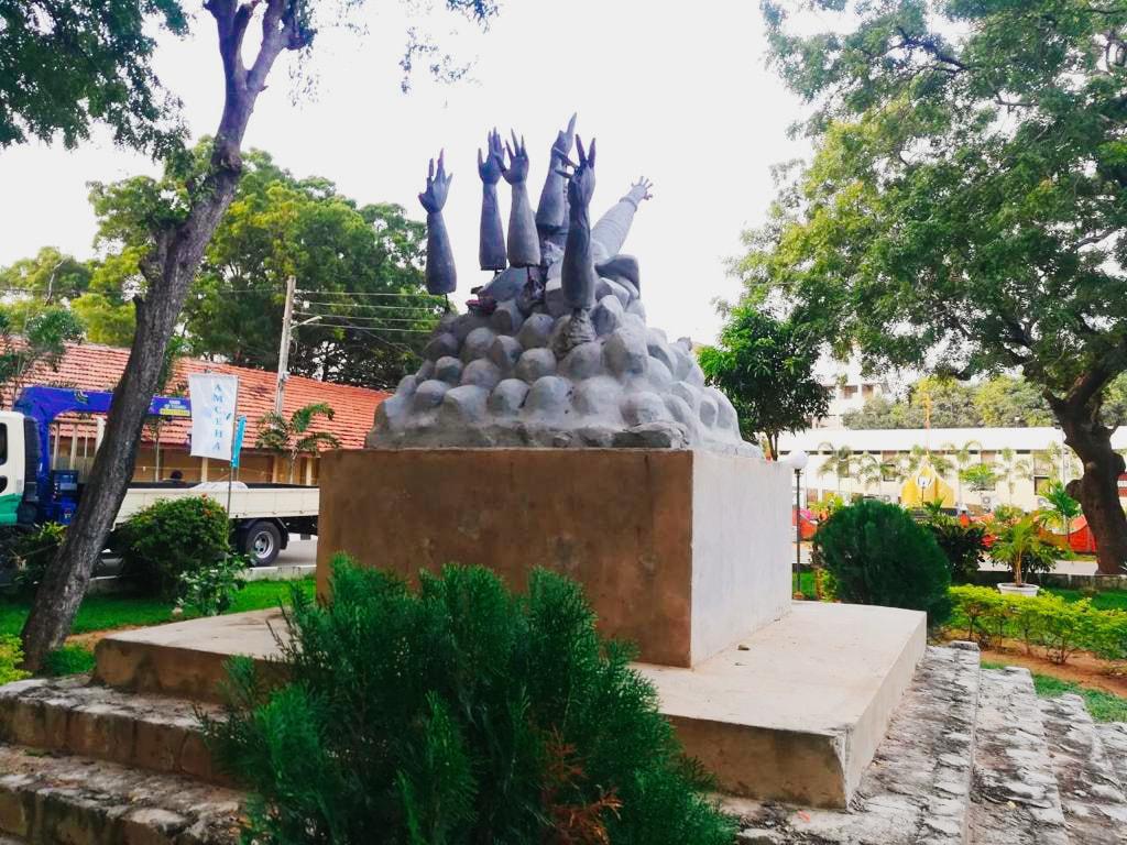 large.TamilGenocideMemorialinsidetheJaff